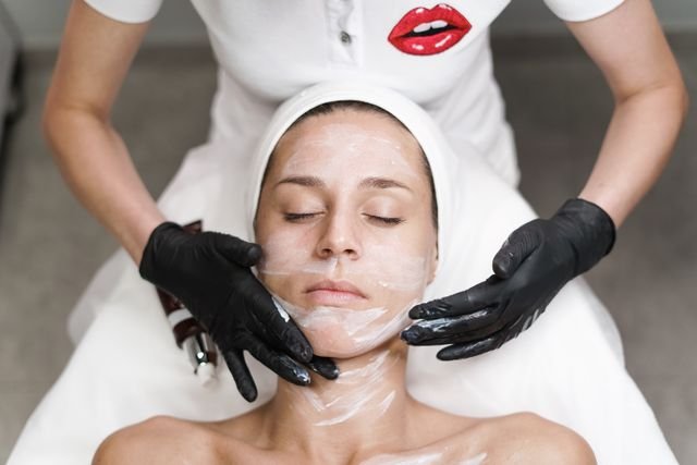 Common Skincare Mistakes That Damage Your Skin Health