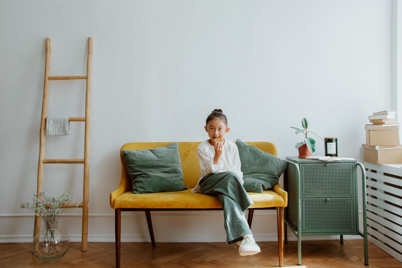 Minimalist Living: How to Declutter Your Home and Mind